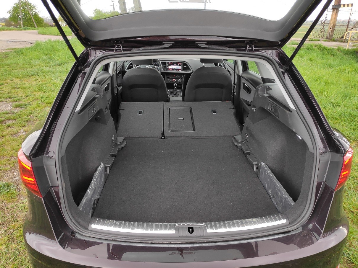 wypożyczalnia samochodów, wypożyczalnia aut Malbork, Pruszcz Gdański, Starogard, Tczew