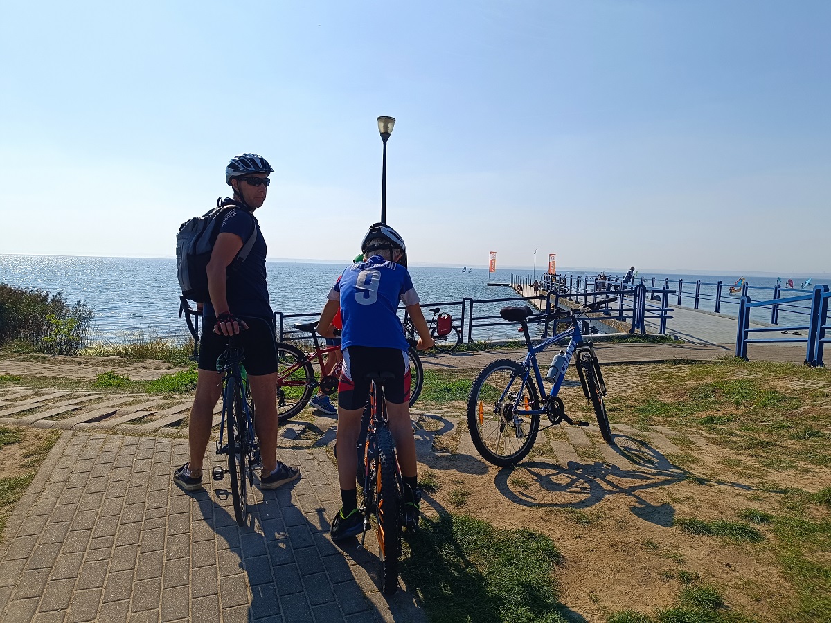 Odkryj Półwysep Helski na dwóch kołach! Tczew Wynajem aut